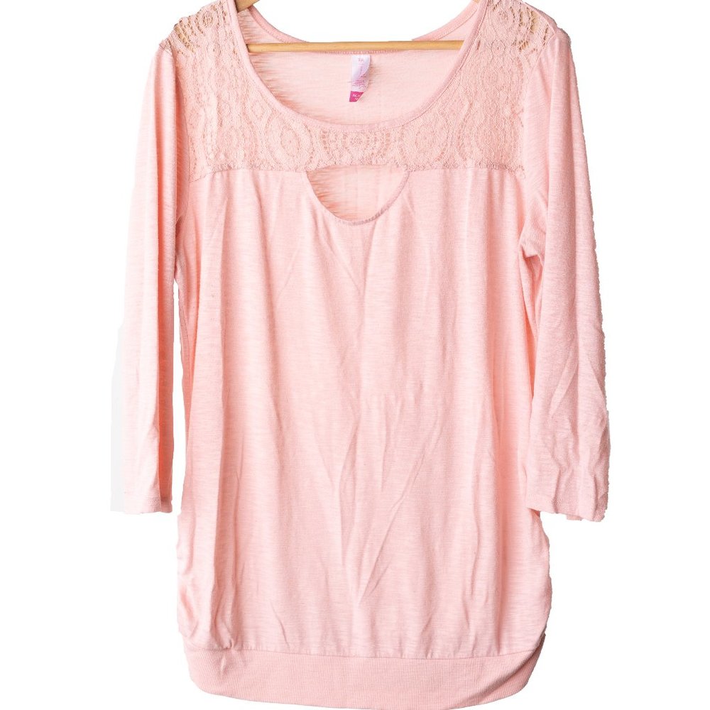 Elbow length pink top